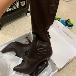 Nine West Boots size 8.5 brand new
